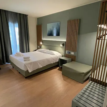 Hotel Smart